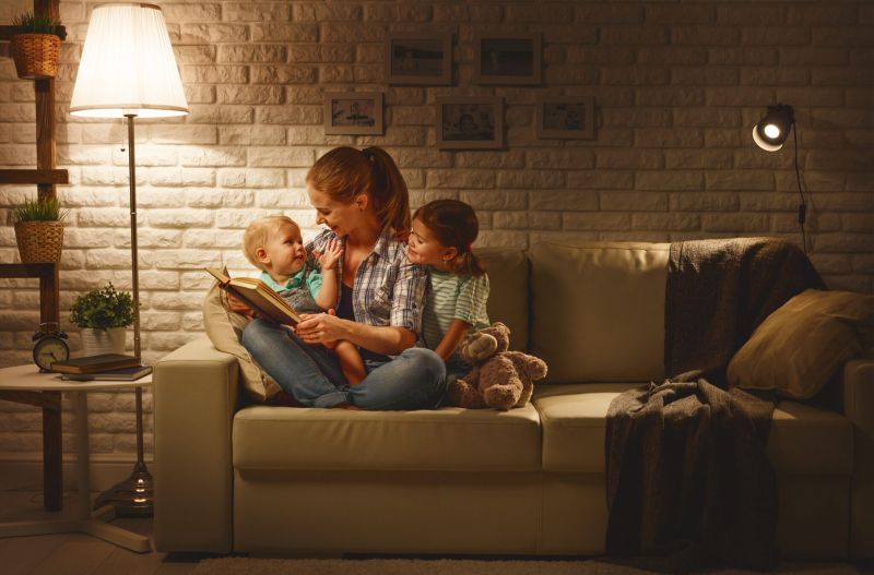 APŠVIETIMAS SKIRTINGOSE NAMŲ VIETOSE: KOKĮ RINKTIS? PATARIA SPECIALISTAI