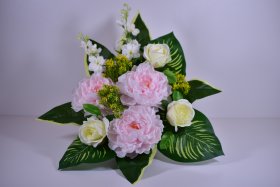 Dirbtinių gėlių vainikas N11-PO