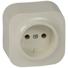 Kištukinis lizdas LEGRAND FORIX, paviršinis, dramblio kaulo spalvos, be įžeminimo, be apsaugos, 2P, 16A, IP20, 782440