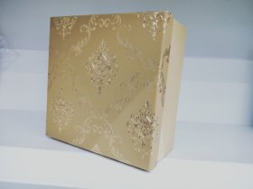 Dovanų dėžutės, įvairių spalvų, 15 x 15 x 9 cm