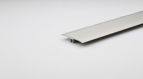 Aliumininė grindų juostelė ARCANSAS 025Ga7/90, 1800 x 42 mm, reguliuojamas aukštis 6-10 mm, anoduotas, sidabro spalvos, satinas "smooth"