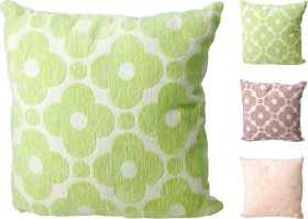Dekoratyvinė pagalvėlė, 45 x 45 cm, 3 skirtingų sp.