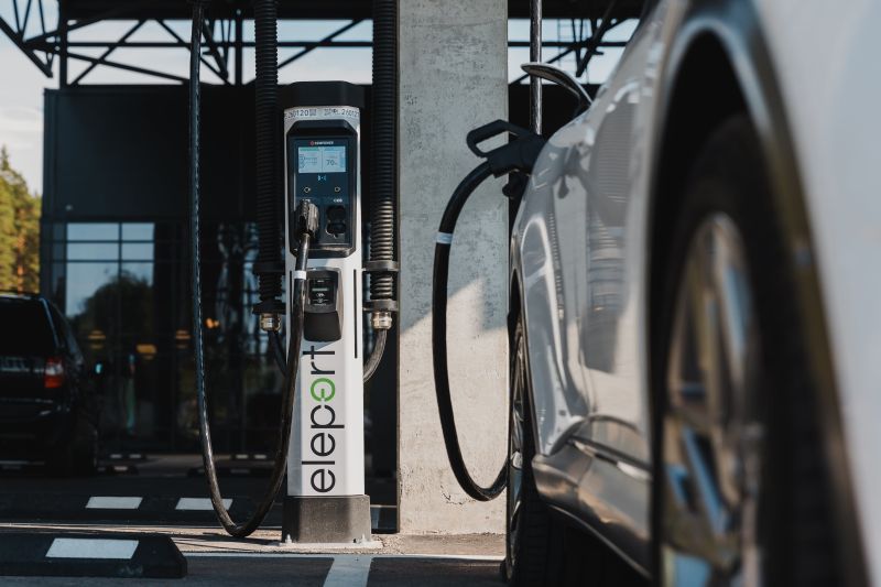 „ELEPORT“  IR „MOKI VEŽI“ ĮRENGS 38 SPARČIOJO ĮKROVIMO PRIEIGAS VISOJE LIETUVOJE