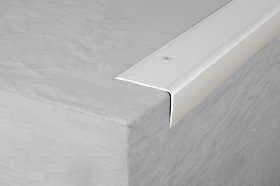 Aliumininė laiptų juostelė HESORA H 10 D2, 4.1 x 180 cm,  mat.sidabro spalvos, kilmės šalis ES