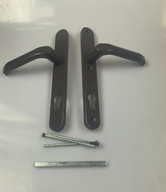 Durų rankena MEDOS, 92 mm Cilindrui, su plokštele, baltos spalvos