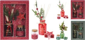Dovanų rinkinys, kvapni žvakė ir namų kvapas, raudonos sp./žieminės uogos, žalios sp./amalo eglė