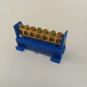 Kontaktinė kaladėlė SHCET, DIN 7 polių, mėlynos spalvos, 01974