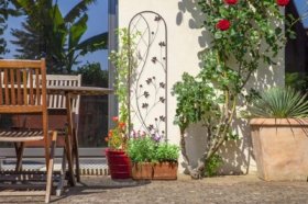 Metalinė atrama YIN AND YANG, plotis 10 mm., aukštis 1500 mm.