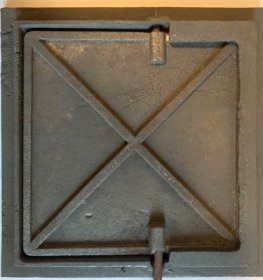 Vartoma sklendė, didelė, 310 x 310, ketaus