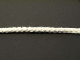 Virvė POSAMO VAUKA, iš medvilnės/poliesterio, 300m, raudonos /baltos spalvos