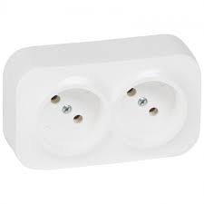 Kištukinis lizdas LEGRAND FORIX, 2 vietų, paviršinis, baltos spalvos, be įžeminimo, be apsaugos, 2P, 16A, IP20, 782412