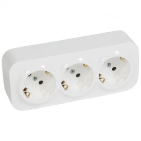 Kištukinis lizdas LEGRAND FORIX, 3 vietų, paviršinis, baltos spalvos, su įžeminimu, su apsauga, 2P+Ž, 16A, IP20, 782418