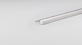 Aliumininė grindų juostelė ARCANSAS 026B3, 900 x 27 mm, reguliuojamas aukštis 16-20 mm