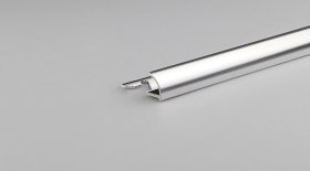 Kampas plytelėms ARCANSAS 254B/F/93, 2500 x 27 x 8 mm, aliuminis anoduotas, išorinis, sidabro spalvos, chromas