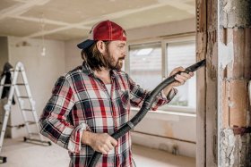 Drėgno ir sauso valymo dulkių siurblys KARCHER WD 6 P S V-30/6/22/T, galia 1300 W, talpa 30 l, integruotas maitinimo lizdas įrankiui pajungti