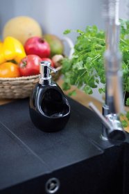 Muilo dozatorius Amp_006M, keramikinis,  su kempinėle, juodos spl., pastatomas