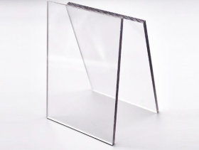 Polikarbonato lakštas GUTTAGLISS SOLID, matmenys 4 x 510 x 1250mm, su 2 UV