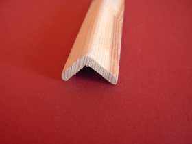 Išorinis kampas, matmenys 20 x 20 x 1200 mm, pušis, A klasė