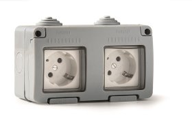 Kištukinis lizdas FAMATEL 19071, hermetinis su įž. baltos sp.