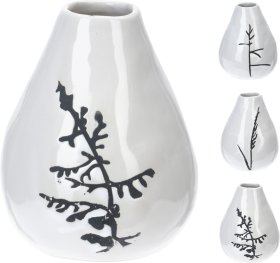 Vaza, aukšt. 11 cm, porcelianinė, baltos sp., trys skirtingi dizainai