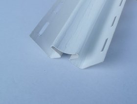 Vidinis PVC kampas S 13 SIDING BOR, Ilgis 3,05 m, baltos spalvos