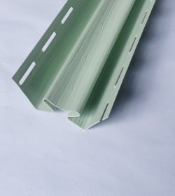 Vidinis PVC kampas S 13 SIDING BOR, Ilgis 3,05 m, šviesios žalios spalvos