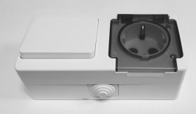 Blokas GUNSAN Nemli, 1 klavišo jungiklis + 1 vietos kištukinis lizdas su įž., paviršinis, IP54, baltas, lizdas permatomu dangt., GUN10711181