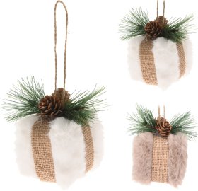 Eglutės žaisliukas Dovanėlė, su kaspinu ir kankorėžiais, 2 skirtingos spalvos, 6 x 6 x 6 cm