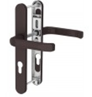 Durų rankena MEDOS, 92 mm Cilindrui, su plokštele, rudos spalvos