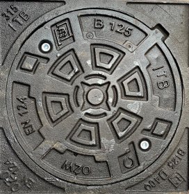 Kanalizacijos dangtis BO-125, d415/320 ketaus, apkrova - 12,5 t., svoris 33 kg