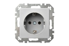 Kištukinis lizdas LIREGUS Epsilon Profi Line, 1 vietos, įleidžiamas, metalo sp., su įžeminimu, spyruokliniai pajungimo kontaktai, IKL16-204-01.E/Mt 