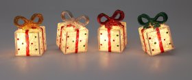 Kalėdinė LED dekoracija Dovana, 4 skirtingi dizainai, su baterijomis, 5 x 5 x 7,5 cm