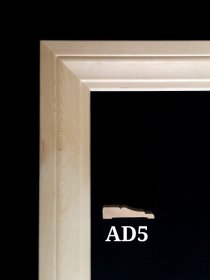 Durų apvadų komplektas AD-5, 5,5 m, matmenys 14 x 70 mm (2vnt. 2200mm ir 1 vnt. 1100mm), su raštu, pušiniai, jungti