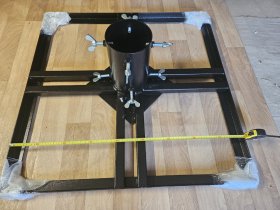 Stovas lauko eglei 159