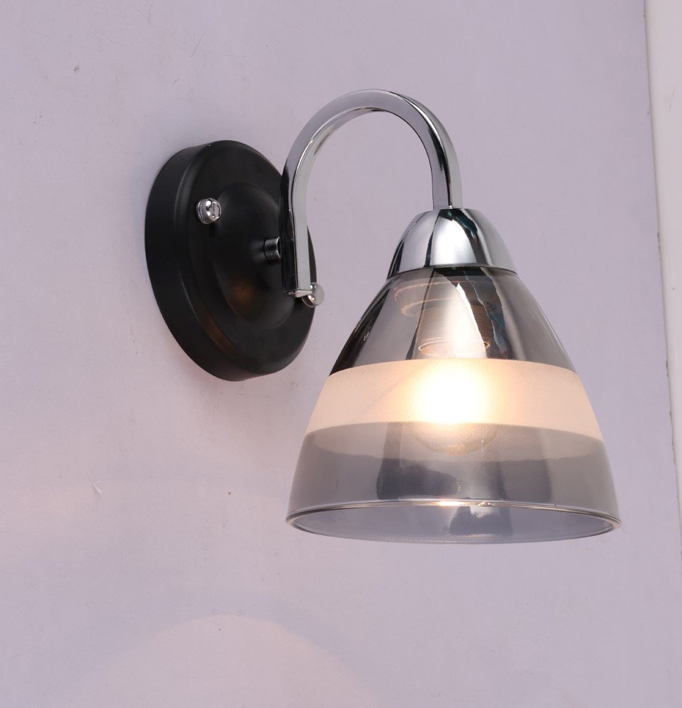 Sieninis šviestuvas BALTIK GAISMA K90561/1W, E27, 1 x 60W, juodos sp., metalas+stiklas, 190 x 220 x 140 mm