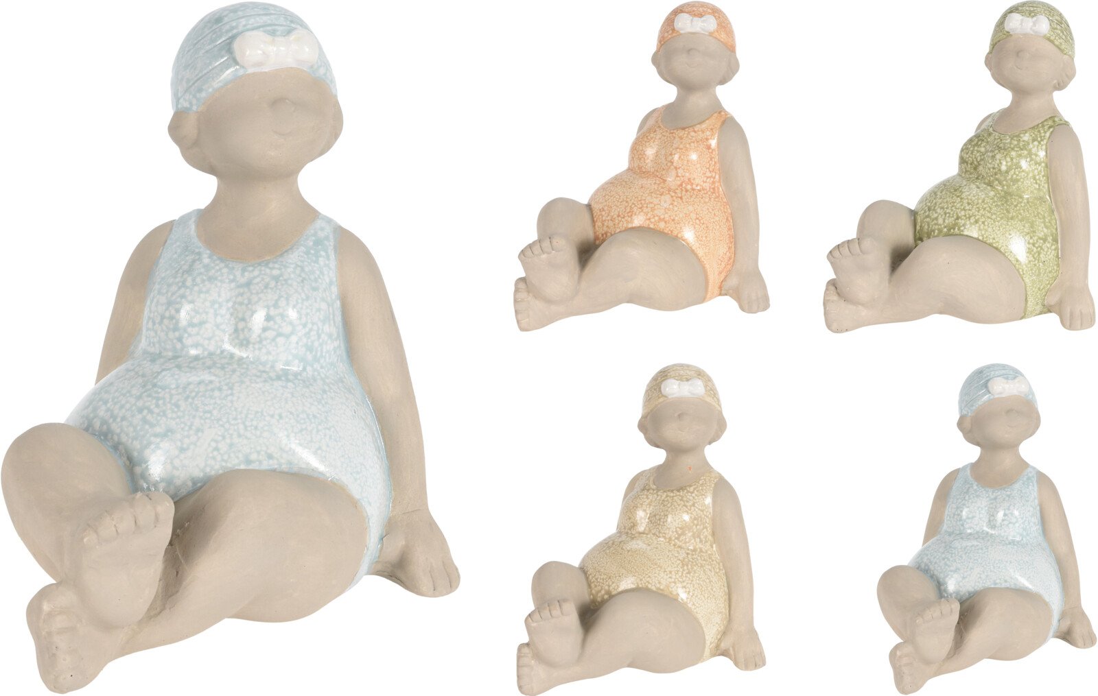 Sodo dekoracija PAPLŪDIMIO MOTERIS, sėdinti, 4 skirtingų sp., 16 x 13 x 16,5 cm.