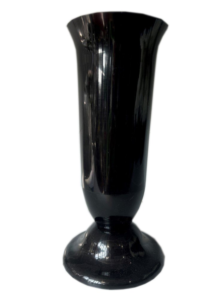 Pastatoma kapų vaza (57), grafito sp., vazos skersmuo 15 cm.