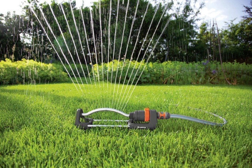 Purkštuvas svyruojantis GARDENA Aqua S, laistomas plotas: 90 - 220 m²