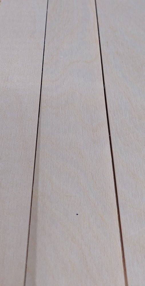 Faneros juostelė, matmenys 12 x 50 x 1525 mm