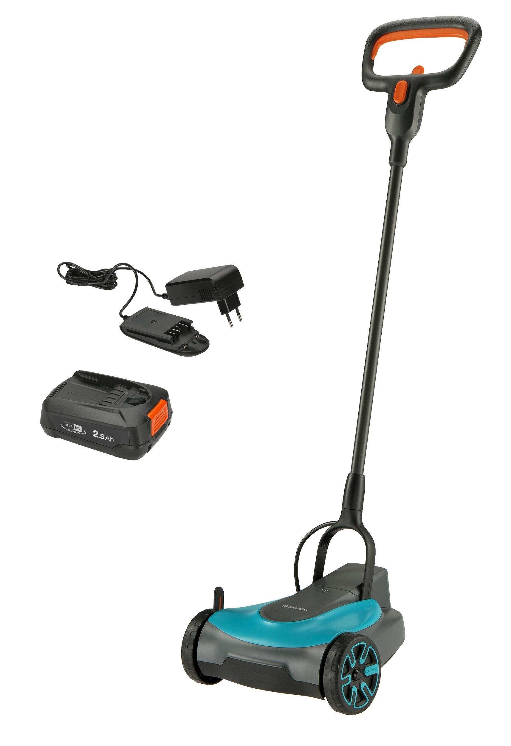 Akumuliatorinė vejapjovė GARDENA Handy Mower, 22/18 V, pjovimo plotis 22 cm, mulčiavimo peilis, nupjaunamas plotas ~ 50 m2, P4A, 2.5 Ah, akumuliatorius ir pakrovėjas