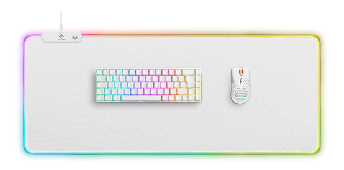 Pelės kilimėlis DELTACO GAMING WHITE LINE, 6xRGB režimai, 900x360 mm, baltos sp., GAM-079-W