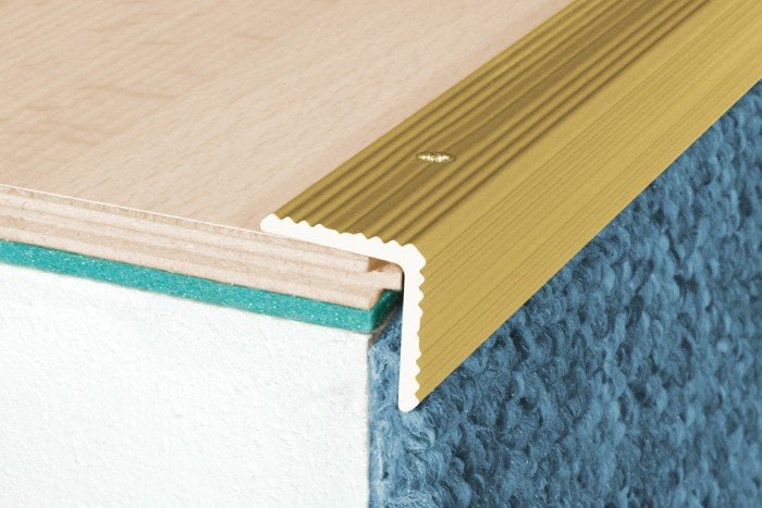 Aliumininė laiptų juostelė HESORA H 30 D1, 2.0 x 180 cm,  mat.aukso spalvos, kilmės šalis ES