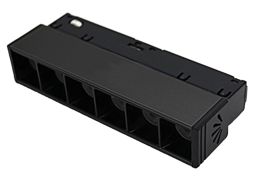 LED šviestuvas ORRO MAGNETIC MT02-3CCT, 6 W, 400 lm, 3000-6000 K, 112x22x45 mm.