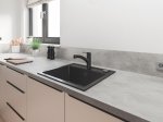 Plautuvės maišytuvas GROHE QuickFix Start, 140° pasukimo kampas, ištraukiamas snapas, juodas matinis, montavimas su GROHE QuickMount, 303072431