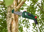 Akumuliatorinis genėjimo pjūklas BOSCH UniversalChainPole18 SOLO, 18 V, darbinis plotis 20 cm, telesk. kotas iki 2,6 m, svoris 3,3 kg, be baterijos ir pakrovėjo