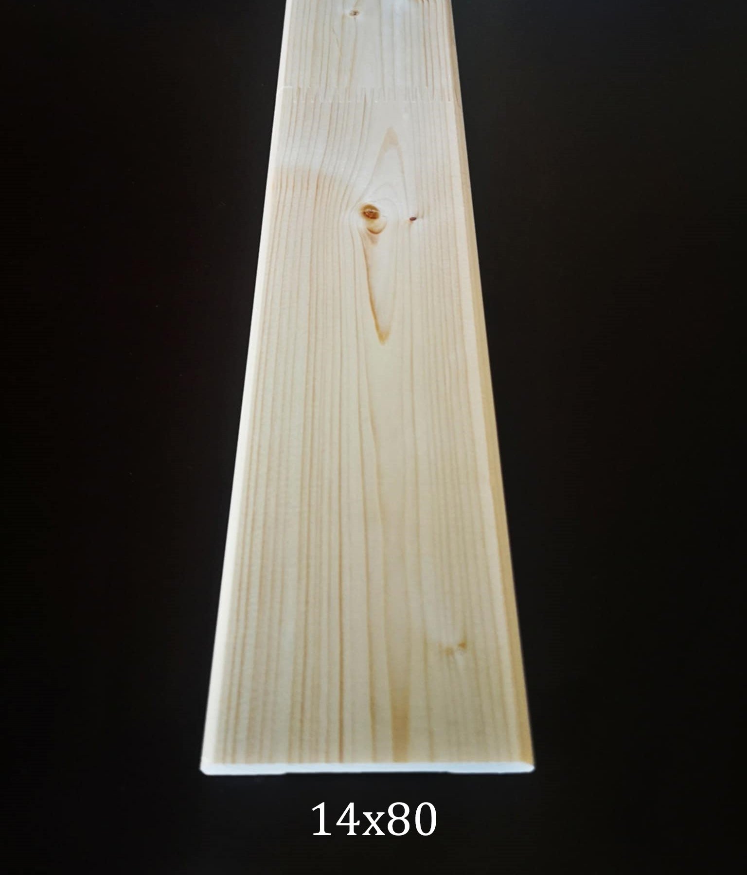 Durų apvadai AD-3, 2,3 m, matmenys 14 x 80 mm, šiaurės eglės, jungti