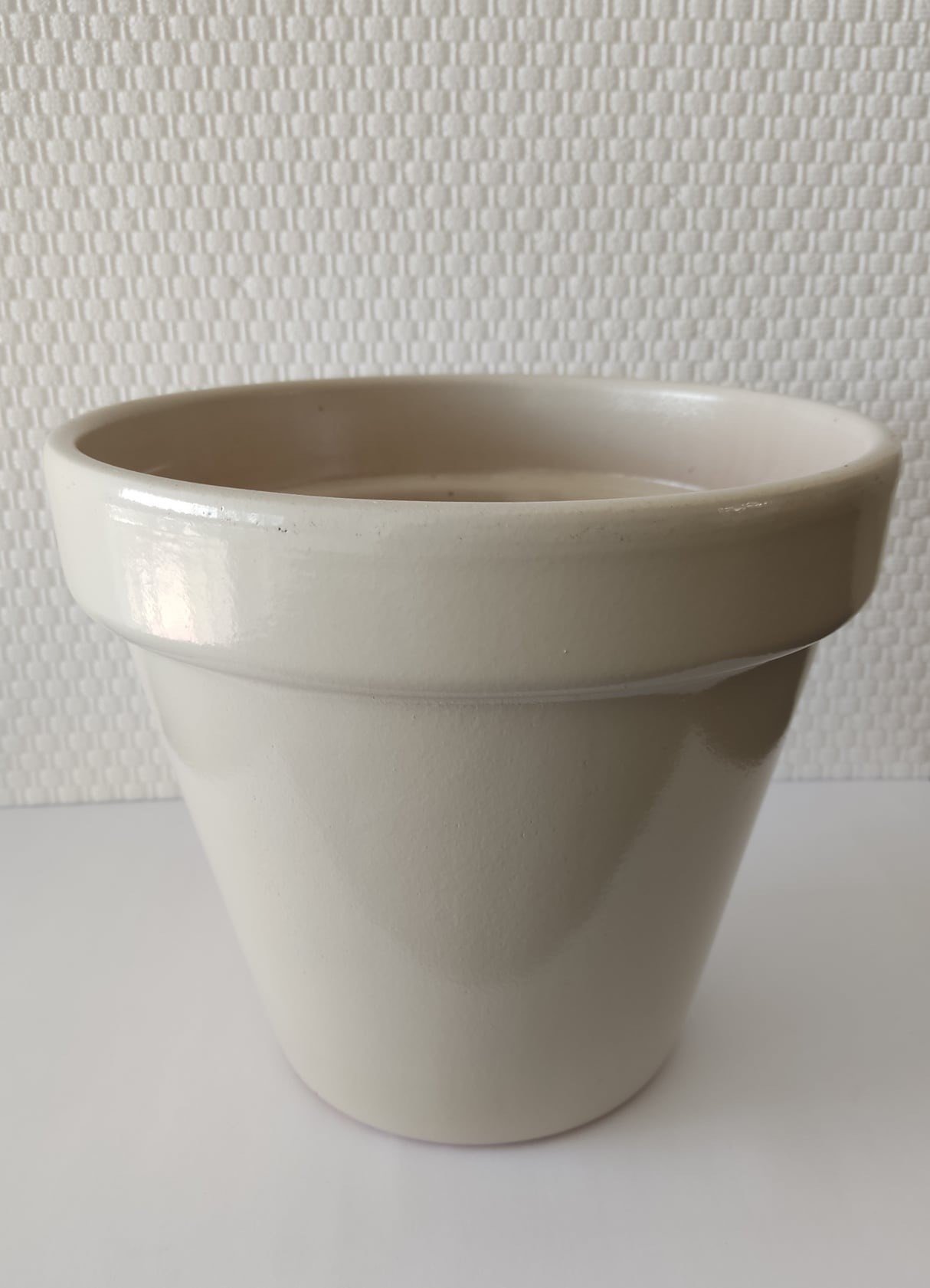 Keraminis vazonas Glossy BIANCO, 21 cm., kreminės sp., Degrea, J0121