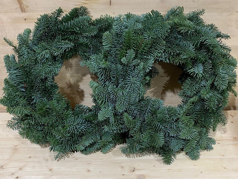 Kėnio šakų vainikas Abies Nobilis, skersmuo 25 cm