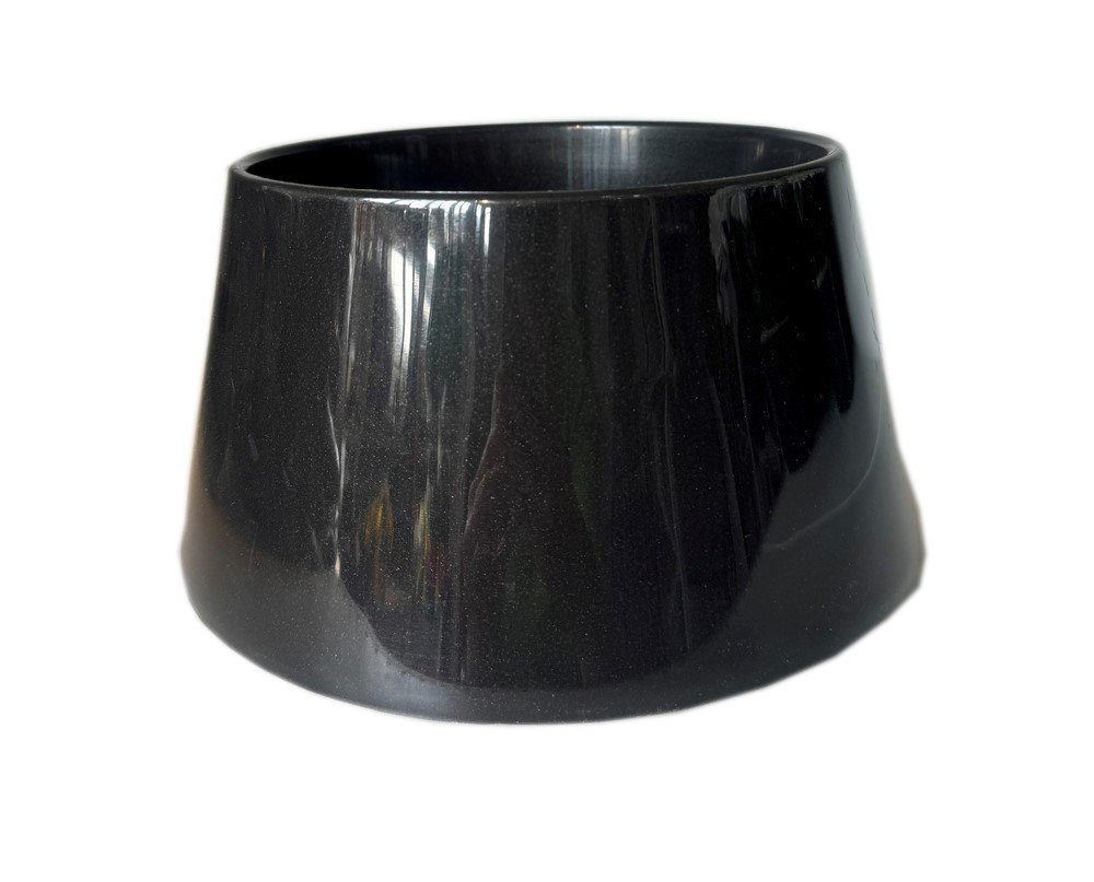 Pastatoma kapų vaza (337), grafito sp., vazos skersmuo 22 cm.