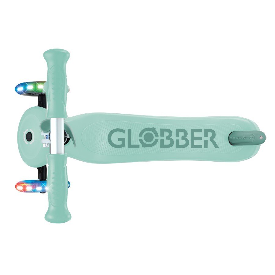Paspirtukas GLOBBER Go Up Sporty Lights V2, mėtinės spalvos, apkrova iki 20kg